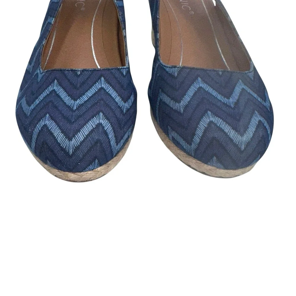 Vionic Coralina‎ Espadrille Blue Chevron Print Slingback Wedge Sandals 9.5 Wide